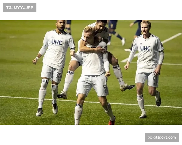 新英格兰革命啦啦队签新协议 薪资提升15%激励团队士气 新英格兰革命啦啦队签新协议 薪资提升15%激励团队士气